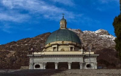 Guía Completa para Visitar el Santuario de Oropa: Historia, Consejos y Cómo Llegar