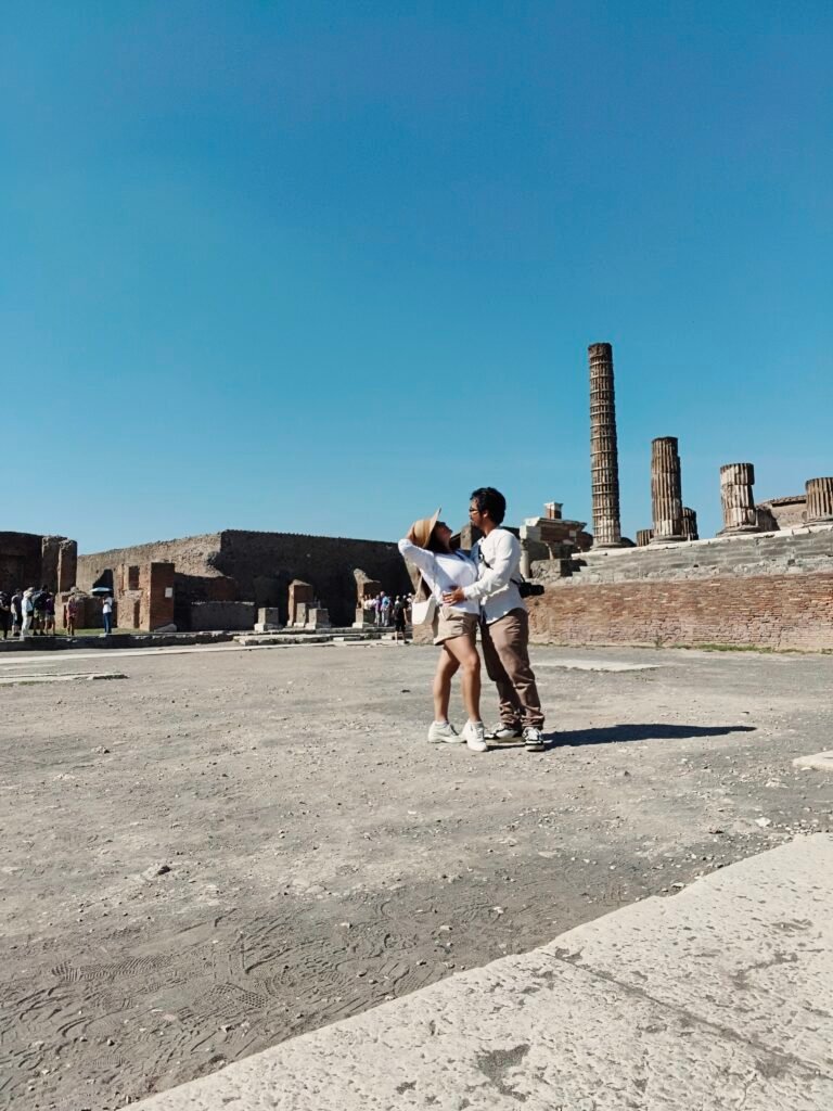 Fotografía en el Foro Romano de Pompeya
